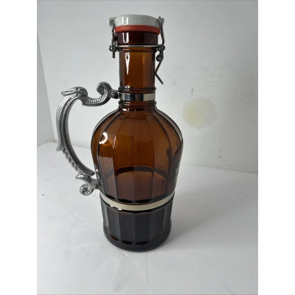 Rare Vtg Triple 7 Restaurant, Brewery Muster Geschutzt German‎ Growler Decanter